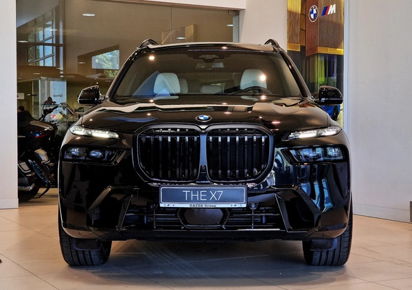 BMW X7 cena 643200 przebieg: 6, rok produkcji 2023 z Chojnice małe 704